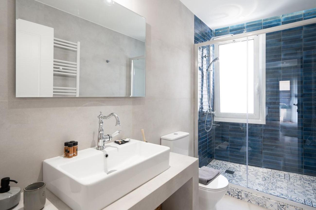 Modern Luxurious In The Heart Of Athens